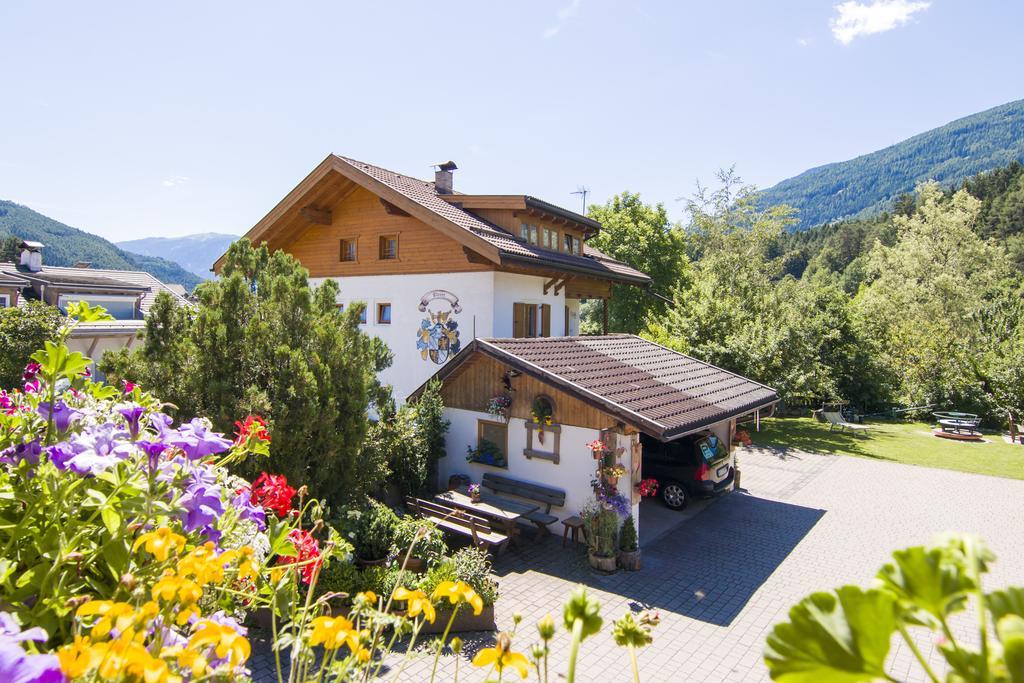 Haus Ploner - Pichlerhof Apartment Chienes Exterior photo